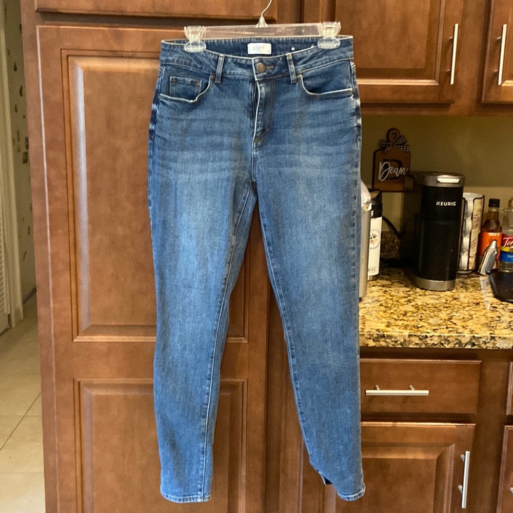 Curvy skinny jeans